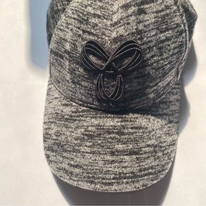Tna Gray and Black Hat